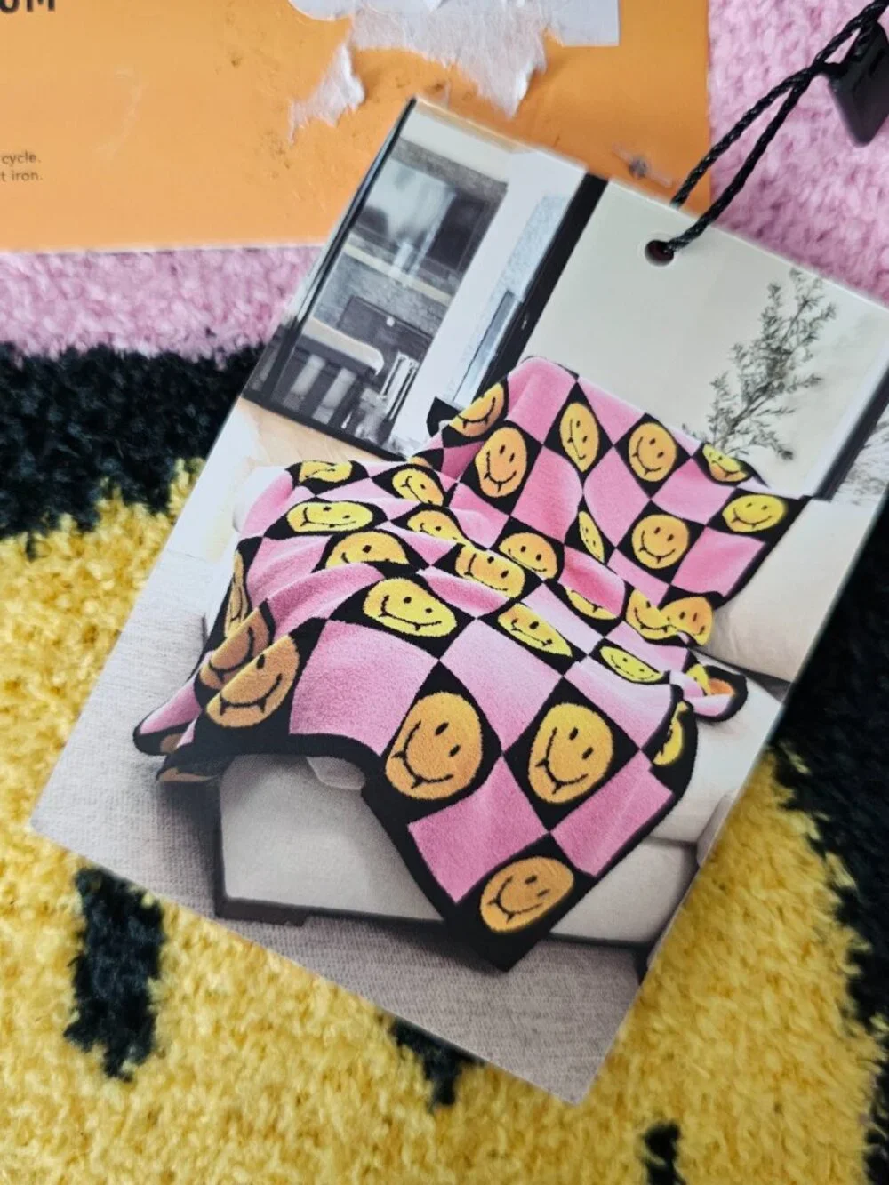 Halloween Vampire Smiley Face Knit Chenille Checkerboard Throw Blanket New
